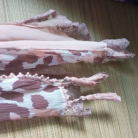 Scarf wrap top to toe - Picture 2 of 5